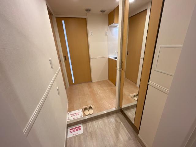 メゾン・ボヌール　大泉学園102号室 玄関
