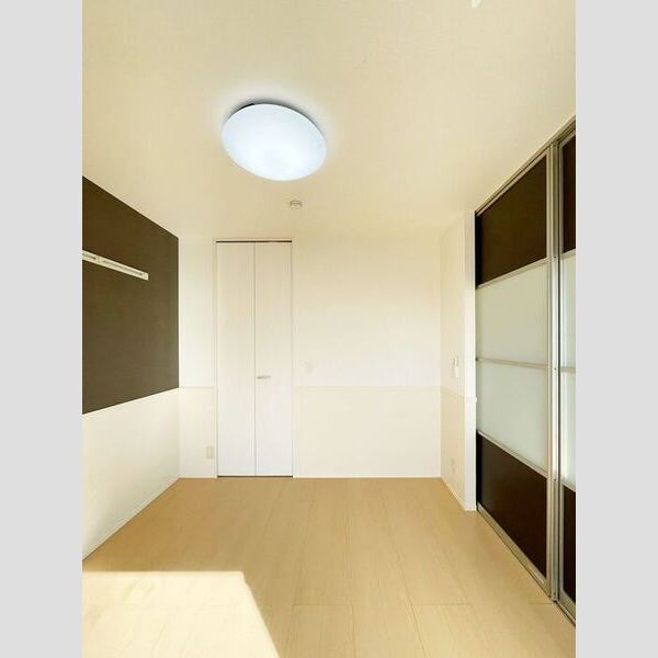 シリウス戸塚203号室 洋室