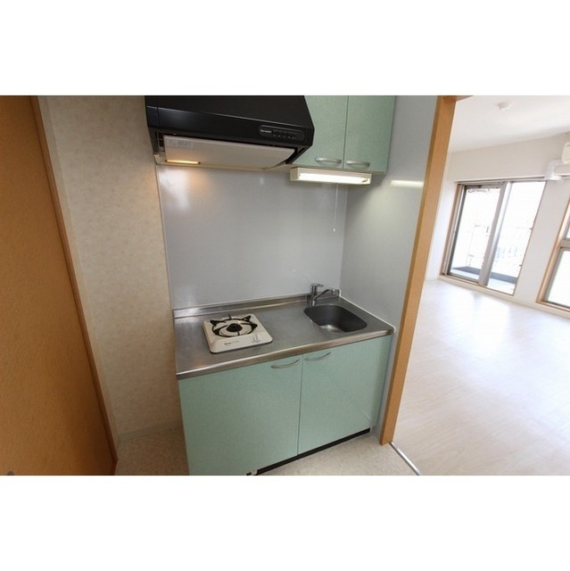 ＦＲＥＡ　Ｍ　桜台702号室 キッチン