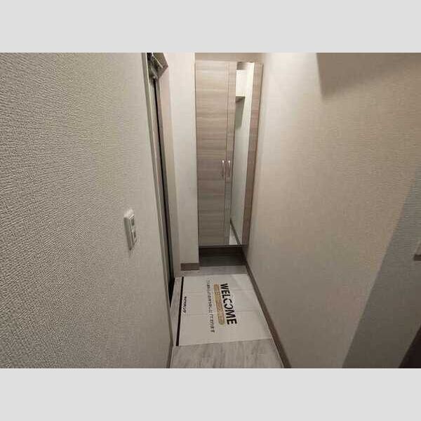 D-ROOM松木B105号室 玄関