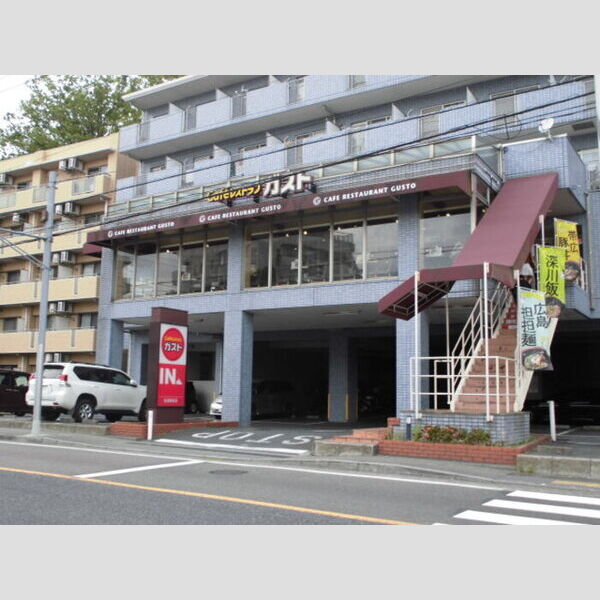 ライズ生田 ガスト生田駅前店