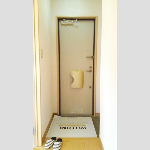 ルミエール 玄関