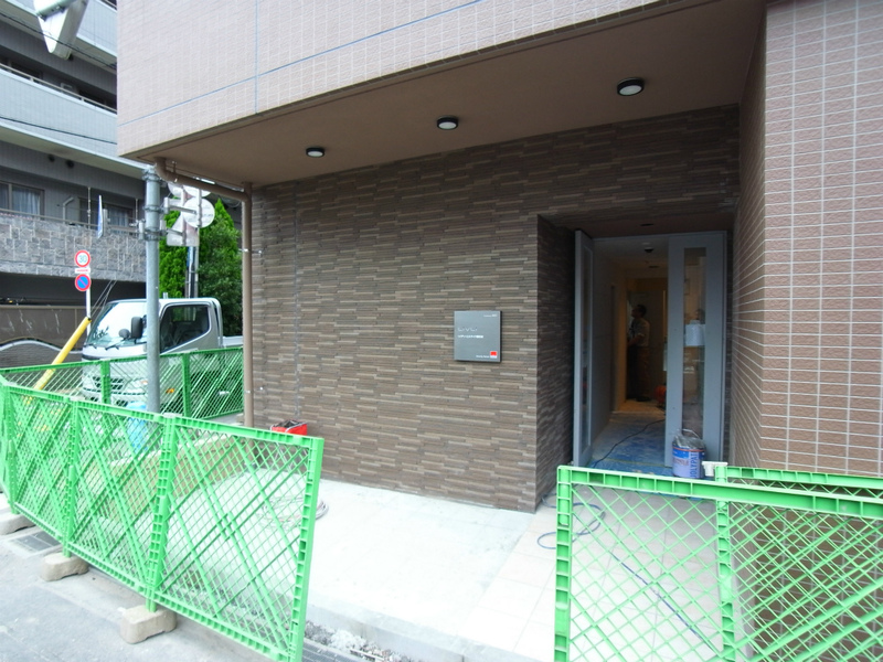 リブリ・ヒルサイド銀杏坂3階 エントランス