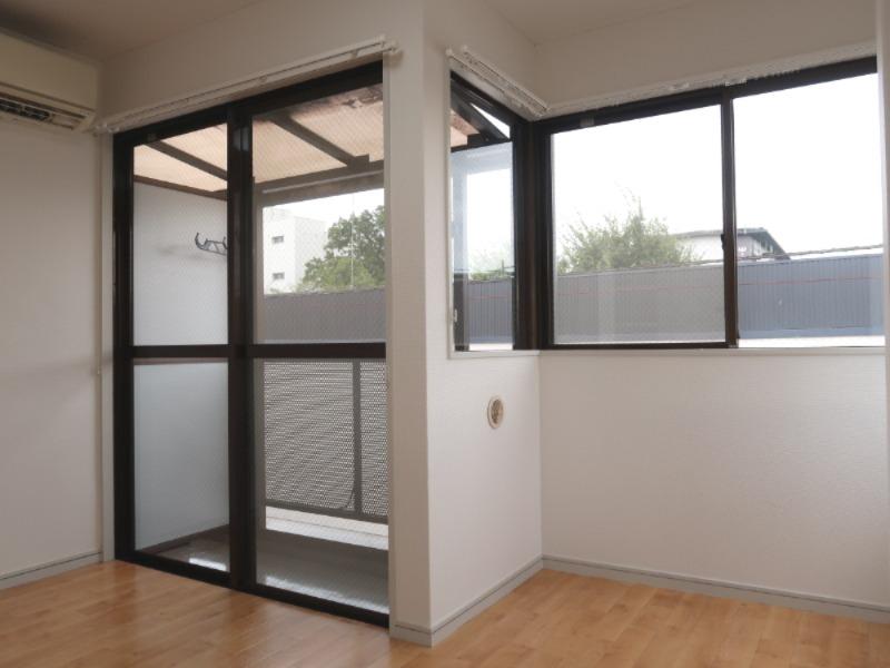 レイクトップ鶴川 内観