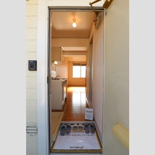 グリーンプラザ　B208号室 玄関