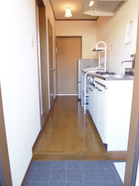 パラシオン田中0211号室 玄関