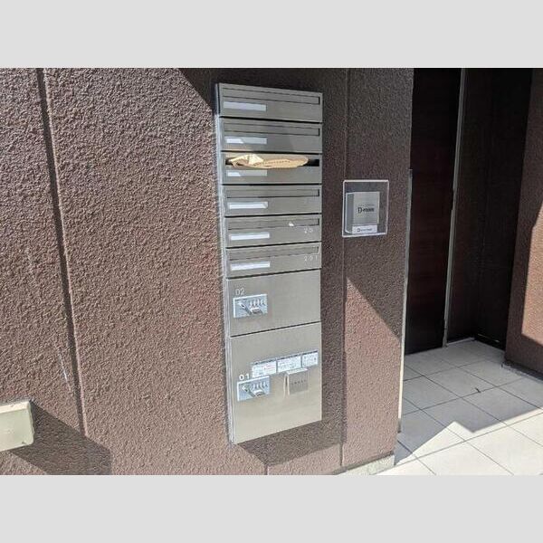 Eminence池上 エントランス　ポスト