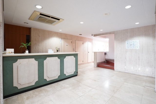 レジダンス・イン目黒1階 エントランス