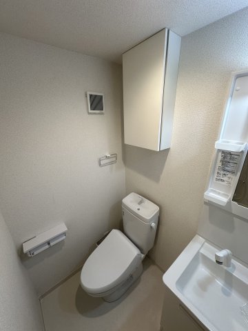 ベイルーム辻堂元町Ⅱ トイレ