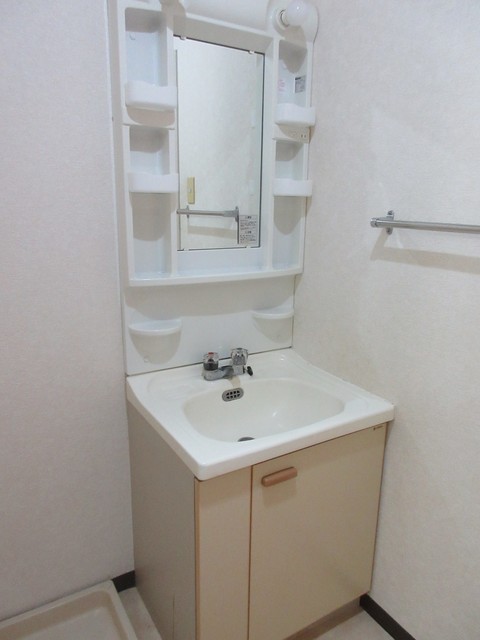 グランデール緑園4階 ※別号室の参考写真(現況優先・仕様違いの場合あり)