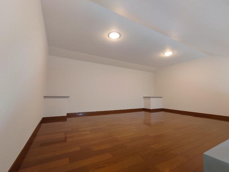 デルニエワコーII 内観