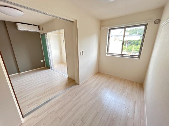 キャメロット八王子102号室 寝室