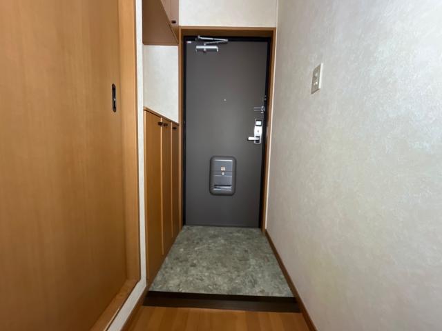 湘南アクシスⅢ 玄関