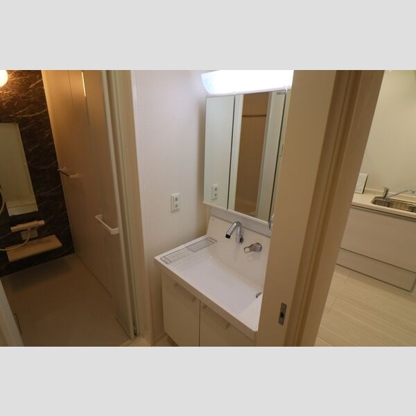 D Paina 溝口 洗面台