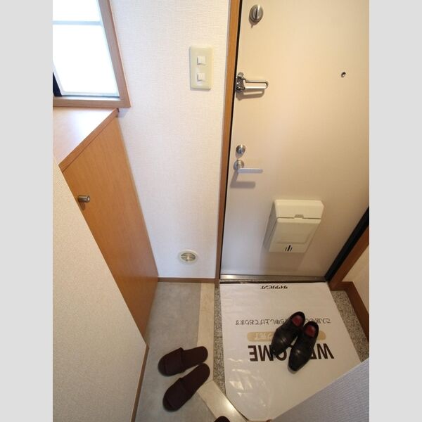 サマービレッジ311号室 玄関