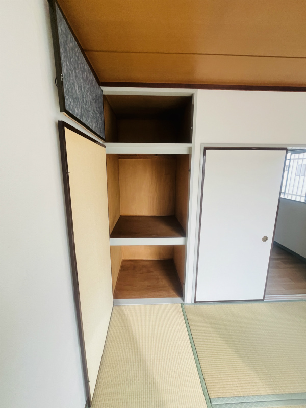 ドエル・サツミ 収納