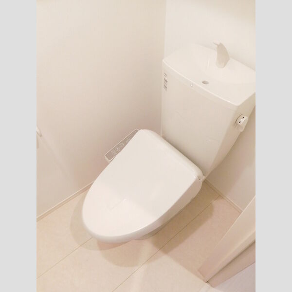 リンデンハイム102号室 トイレ