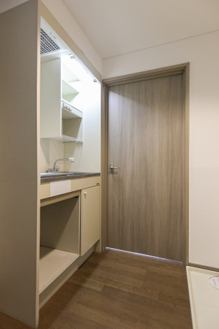 パレス片倉町 玄関