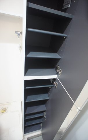 マシェルナ八千代台0302号室 小物を収納するのに便利です