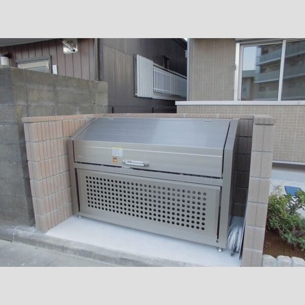 スターチア東金町202号室 ごみ置場