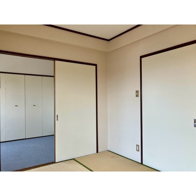 アーレス平塚301号室 洋室