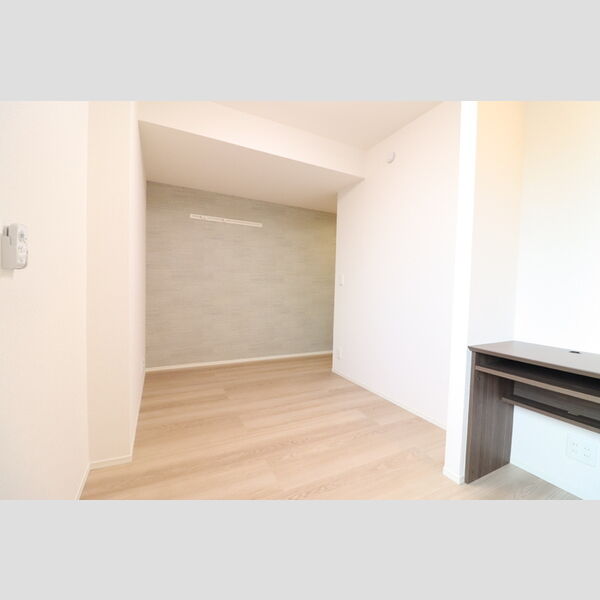 アザレア　A302号室 洋室