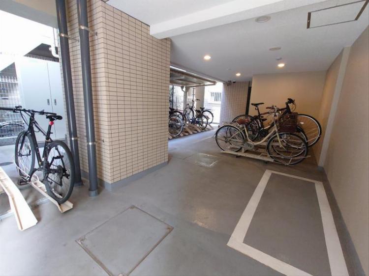 エスタート入谷Ⅰ エントランス