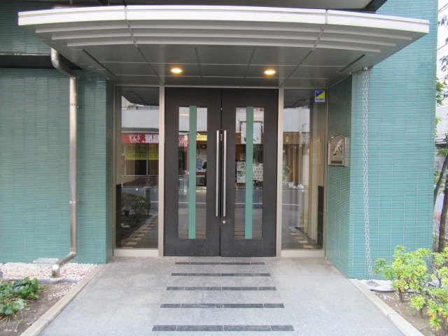 プレール・ドゥーク赤羽Ⅱ8階 エントランス