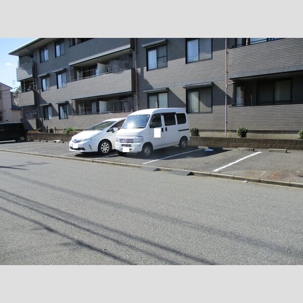 カーサみつわ台　F 駐車場