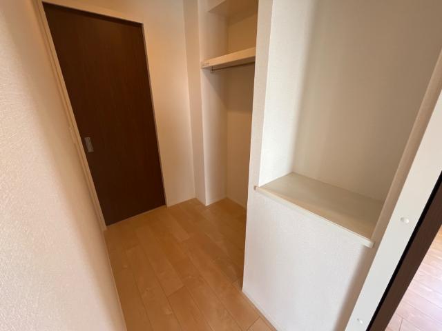 フリーダムファン601号室 ウォークインクローゼット