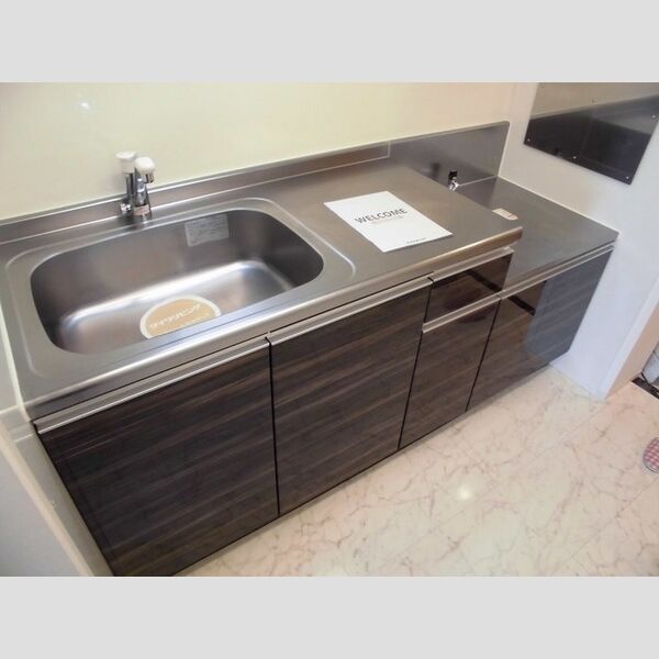 アルシオーネ201号室 キッチン