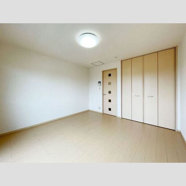 オークヒルズ　壱/弐/参番館壱202号室 洋室