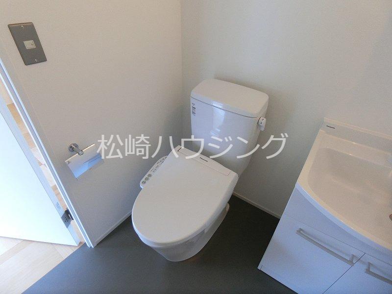 下平ビル トイレ