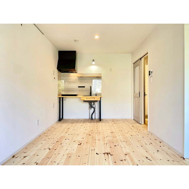 ピオニー101号室 ☆LDK9.7帖