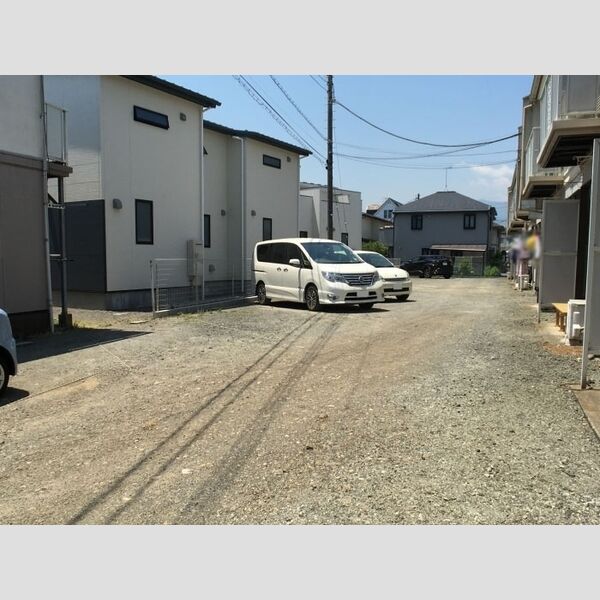 グランデュール福山　B203号室 駐車場