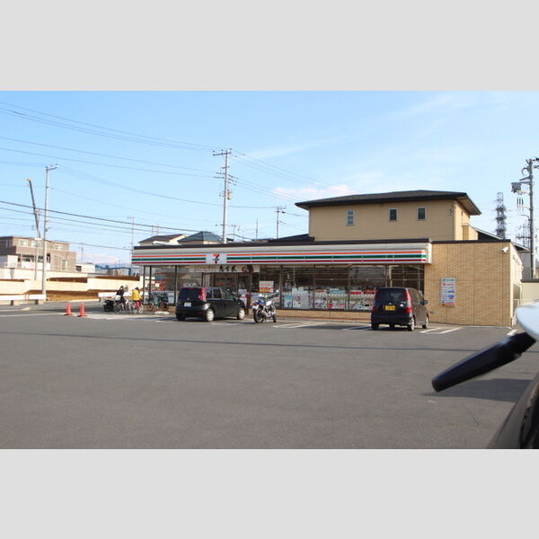 ヴェルドミールR セブンイレブン柏高柳駅西口店(702m)