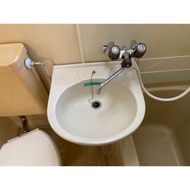 ローズアパートR-18206号室 内観