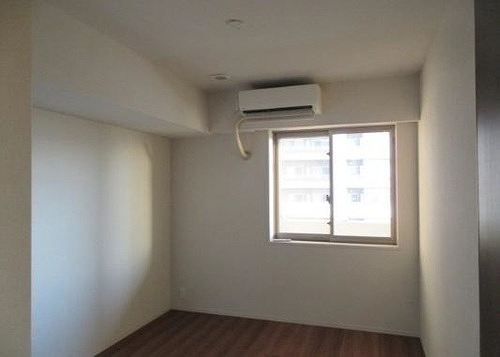 プラウドタワー武蔵浦和レジデンス11階 洋室　※2026.1撮影