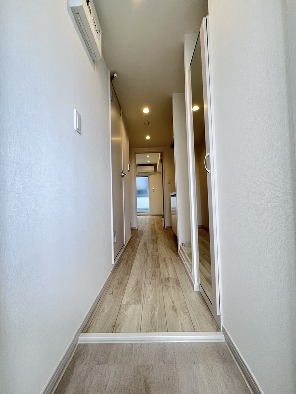 リブリ・西浦和 玄関