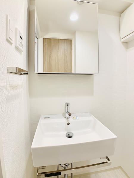 ＹＯＵ　Ｉ　ＣＯＵＲＴ 洗面