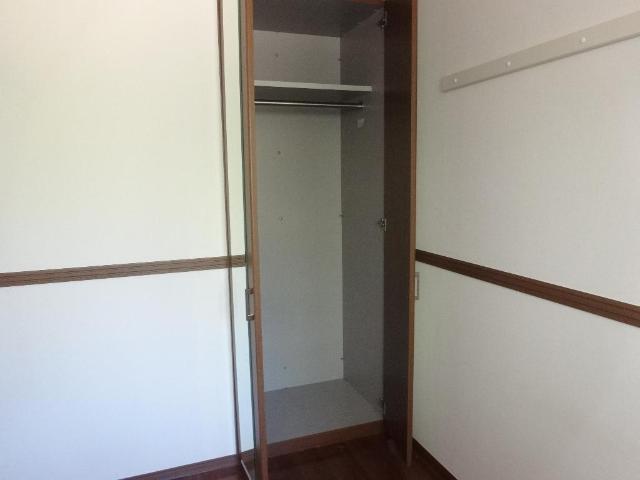 グレイスヴィラ　Ｓ．Ｔ．203号室 クローゼット（洋室）