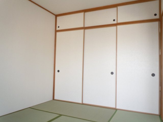 ファミール麻生 写真は別号室