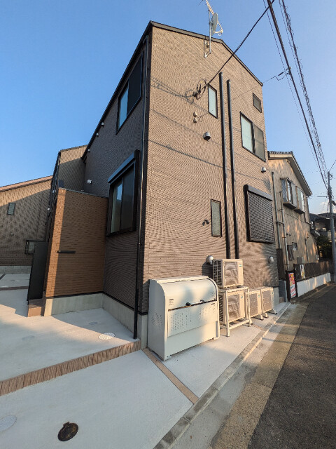 パインリーフ2階 外観