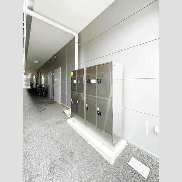 スフィア 宅配ボックス