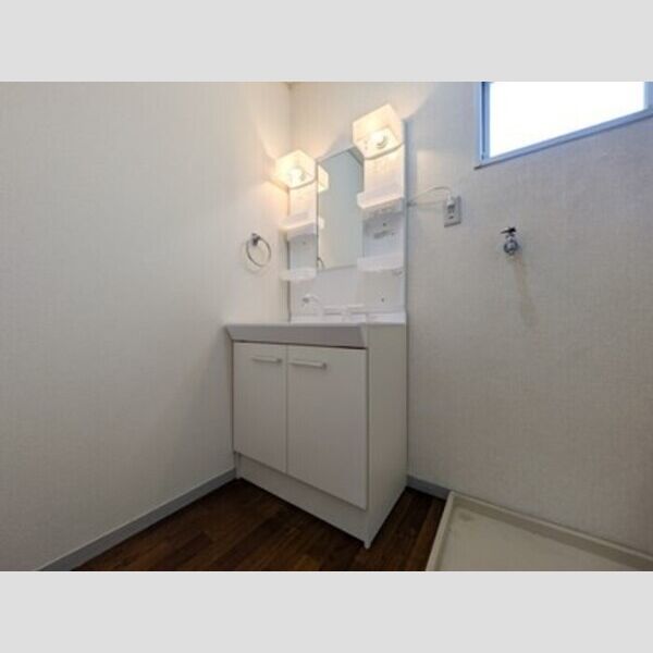 ラヴェニュ　A 洗髪洗面化粧台