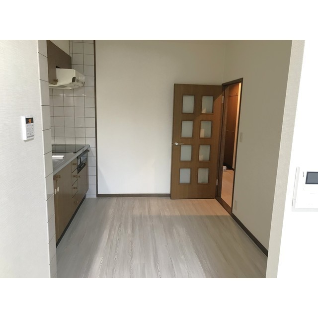 モンメール大磯106号室 内観