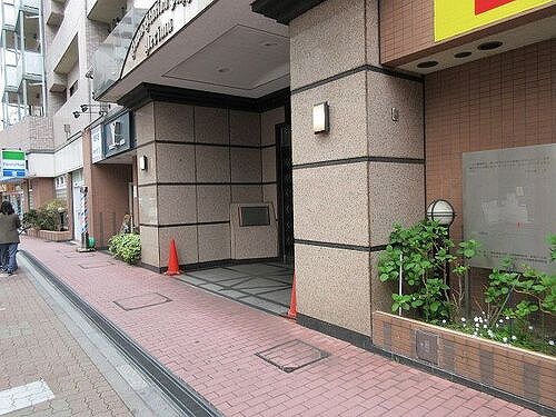 ライオンズステーションプラザ練馬9階 エントランス外観　※前回募集時2023年3月撮影