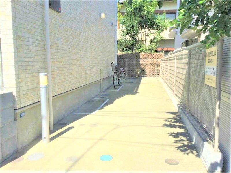 リブリ・反町・東神奈川1階 エントランス