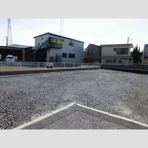 グレイン・ムーン 駐車場