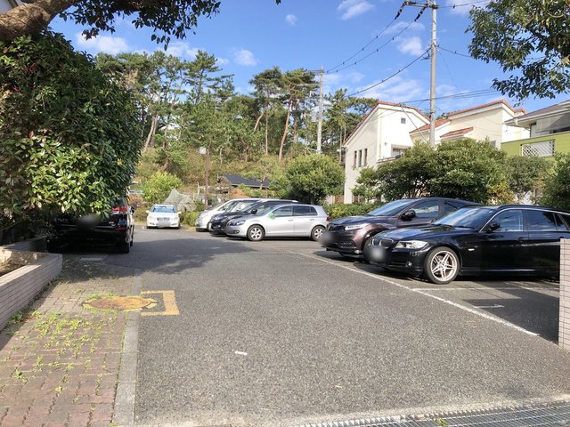 ベルデュール湘南太平台0307号室 駐車場